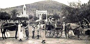 2036- El-Affroun - la Place et le Monument2 aux Morts